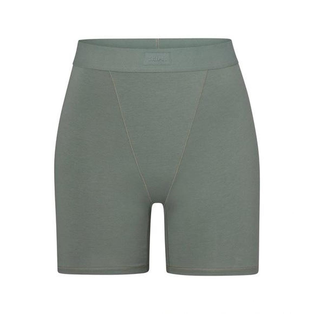 Skims Boyfriend Boxer Shorts in Olive