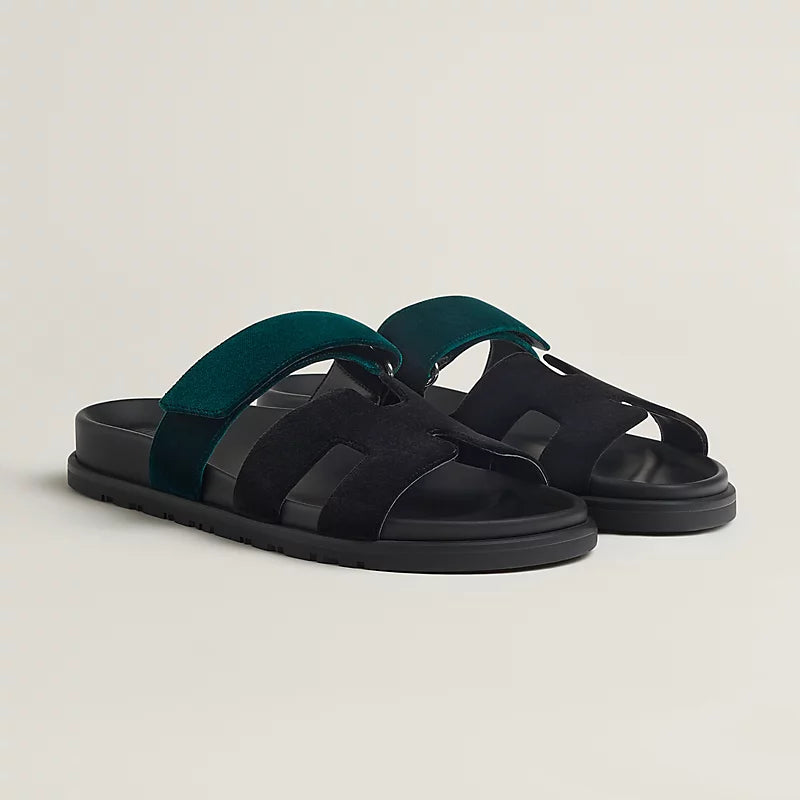 Hermès Chypre Sandal in Noir / Vert Mousse