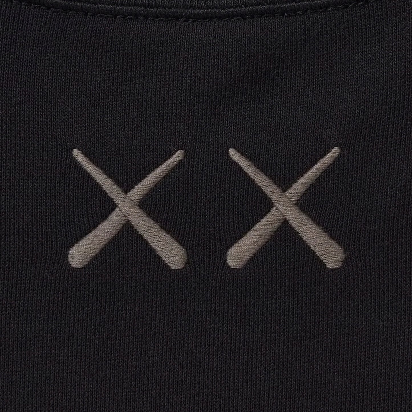 KAWS x Uniqlo Longsleeve Sweatshirt Black