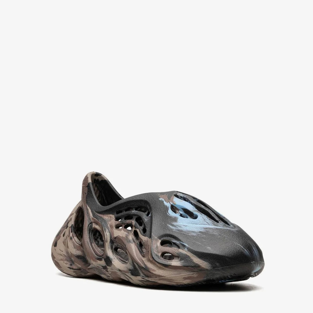 Yeezy Foam RNNR “MX Cinder”